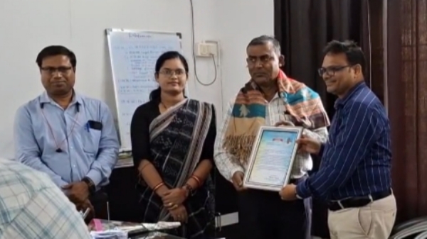 ମାଲକାନଗିରି ସଦର ବ୍ଲକ୍ ଶିକ୍ଷା ଅଧିକାରୀଙ୍କୁ ଅବସରକାଳୀନ ବିଦାୟ ସମ୍ବର୍ଦ୍ଧନା