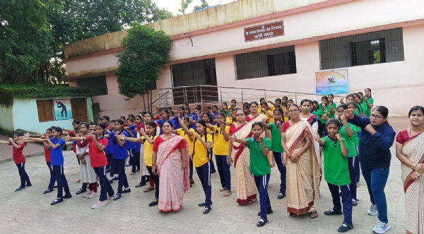 ଶ୍ରୀ ଗଣେଶ ଉଚ୍ଚ ବିଦ୍ୟାଳୟରେ ମହାରାଣୀ ଲକ୍ଷ୍ମୀବାଇ ଆତ୍ମାରକ୍ଷା ପ୍ରଶିକ୍ଷଣ ଶିବିର