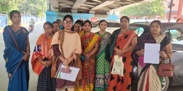 ମୁକ୍ତା ଯୋଜନାରେ ପଙ୍କୋଦ୍ଧାର କାର୍ଯ୍ୟର ପ୍ରାପ୍ୟ ନମିଳିବାରୁ ଧାରଣା : ପ୍ରତିଶ୍ରୁତି ପରେ ପ୍ରତ୍ୟାହୃତ