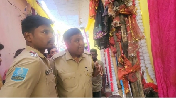 ଝୁଲନ୍ତା ଅବସ୍ଥାରେ ୨ ଜଣ ଙ୍କ ଶବ ଉଦ୍ଧାର
