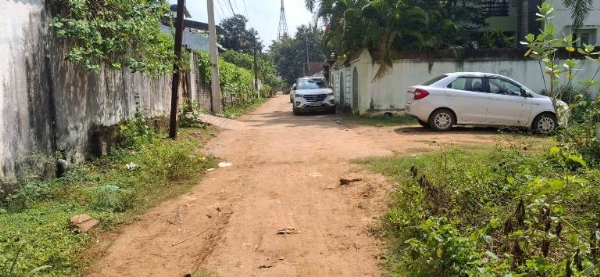 ପ୍ୟାଲେସ୍‌ ଲାଇନ୍‌ରେ ଡ୍ରେନ ଚୋରୀ : ଆର୍‌ଟିଆଇ କର୍ମୀଙ୍କ ଜିଲ୍ଲାପାଳଙ୍କୁ ଅଭିଯୋଗ