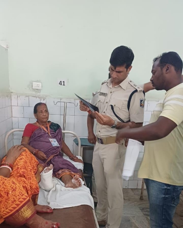 ହବିଷାଳୀ ବ୍ରତଧାରୀ ବୃଦ୍ଧା ଭିଡ ଭିତରେ ତଳେ ପଡି ଆହତ
