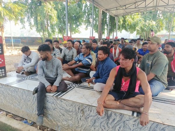 ପୌରସ୍ବଚ୍ଛ କର୍ମଚାରୀଙ୍କ ଆନ୍ଦୋଳନ  ଠିକା ସ˚ସ୍ଥା ଦରମା ଦେଇନଥିବା ନେଇ ଅଭିଯୋଗ