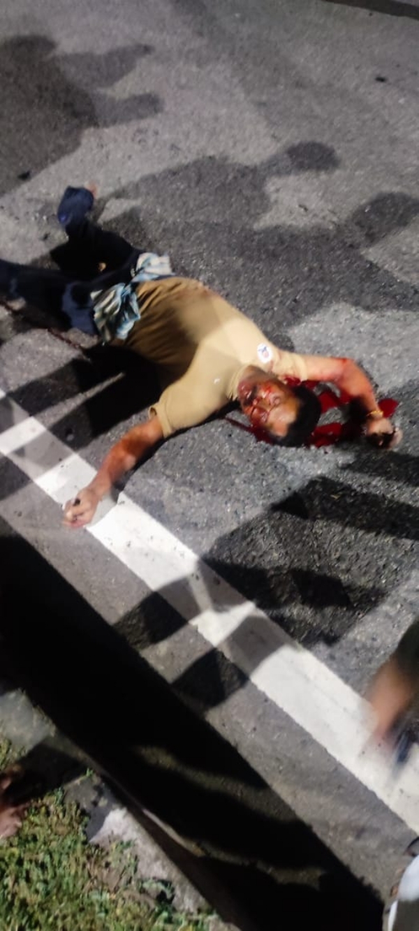 Car O Bike Muhan Muhin Dhakka, Bike Chalaka Mruta