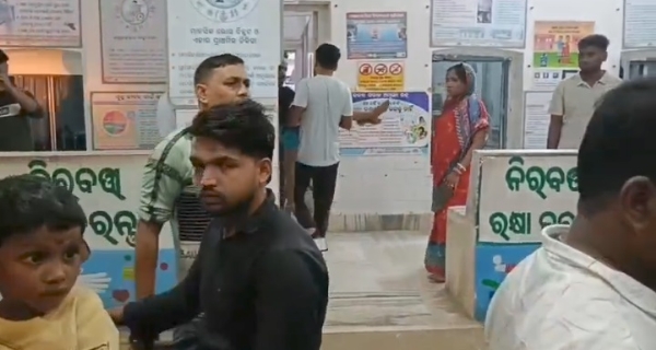ଝିଅ ମୃତ୍ୟୁକୁ ଚାପି ଦେବାକୁ ପରିବାର ଲୋକଙ୍କ ଉଦ୍ୟମ : ଶବ ଜବତ କଲା ପୋଲିସ