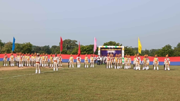 ସୁବର୍ଣ୍ଣପୁର ଠାରେ ଜିଲ୍ଲା ପୋଲିସ ପକ୍ଷରୁ ୬୬ତମ ଶହୀଦ ସ୍ମୃତି ଦିବସ ପାଳିତ