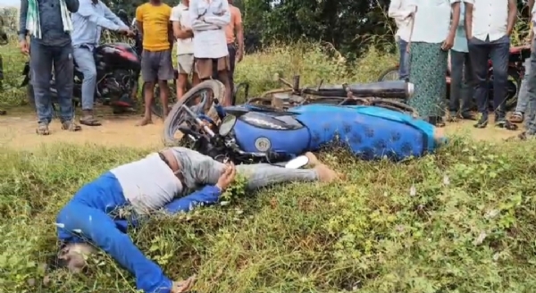 ଓଡ଼ିଶା-ଛତିଶଗଡ଼ ସୀମାନ୍ତରେ ଯୁବକଙ୍କ ସନ୍ଦେହ ଜନକ ଅବସ୍ଥାରେ ମୃତଦେହ ଉଦ୍ଧାର ଓଡ଼ିଶା-ଛତିଶଗଡ଼ ସୀମାନ୍ତରେ ଯୁବକଙ୍କ ସନ୍ଦେହ ଜନକ ଅବସ୍ଥାରେ ମୃତଦେହ ଉଦ୍ଧାର