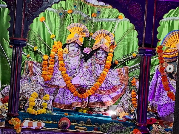 ପାବିତ୍ର ଆଇଁଲା ନବମୀ ରାଧାକୃଷ୍ଣ ମନ୍ଦିର ରେ ଶ୍ରୀ ରାଧା ଙ୍କ ପାଦ ଦର୍ଶନ ପାବିତ୍ର ଆଇଁଲା ନବମୀ ରାଧାକୃଷ୍ଣ ମନ୍ଦିର ରେ ଶ୍ରୀ ରାଧା ଙ୍କ ପାଦ ଦର୍ଶନ