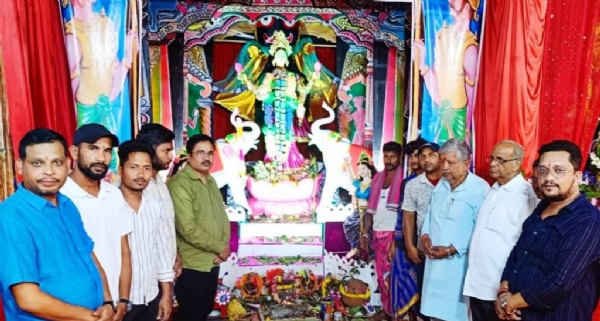 prafulla samal visit to bonth laxmi puja photo (1)
