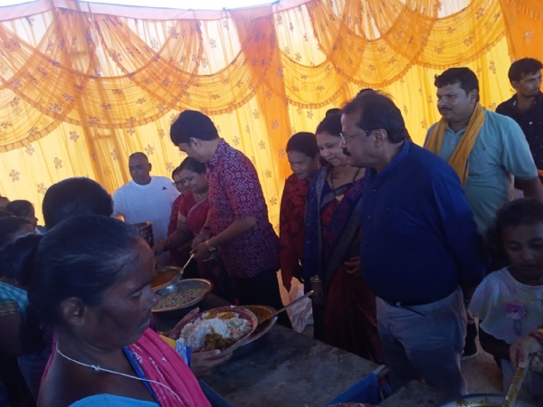 ସୋନପୁର ମ୍ୟୁନିସିପାଲଟି ଦ୍ଵାରା ସ୍ୱଚ୍ଛ ଭାରତ ଦିବସ ସହିତ ପୁରସ୍କାର ବିତରଣ - ସ୍ୱଚ୍ଛ ଉତ୍ସବ - ୨୦୨୫ ସ୍ଥାନୀୟ ଟାଉନ ହଲ ଠାରେ ପାଳିତ।