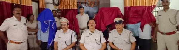 ଧର୍ମଶାଳା ପୁଲିସ ପକ୍ଷରୁ ୩ ହାଇୱେ ଲୁଟେରା ଓ ୩ ସହଯେଗୀ ଗିରଫ