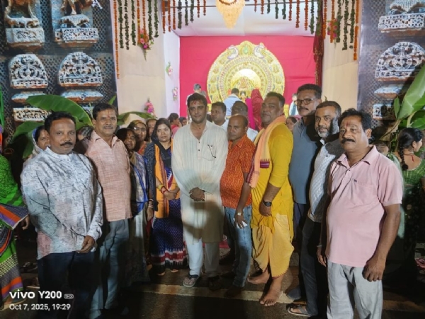 ଧନଦାତ୍ରୀମାଵ’ ଗଜଲକ୍ଷ୍ମୀଙ୍କ ପୂଜା ୩୨ବର୍ଷରେ ପଦାର୍ପଣ କରିଛି ମନୋହରପୁର ରିଜର୍ଭ ପୋଲିସ ଛକ