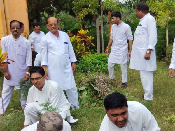 ସରସ୍ଵତୀ ଶିଶୁ ବିଦ୍ୟା ମନ୍ଦିର କଲେଜ ଛକ ବଲାଙ୍ଗୀର ଠାରେ ଗୋପବନ୍ଧୁ ଜୟନ୍ତୀ ପାଳନ
