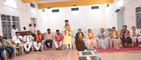 ଖରିଆର ରୋଡ଼ ଏନ୍ଏସିରେ ମନ୍ତ୍ରୀ କୃଷ୍ଣଚନ୍ଦ୍ର ପାତ୍ରଙ୍କ ତୋଫାନୀ ନିର୍ବାଚନୀ ପ୍ରଚାର