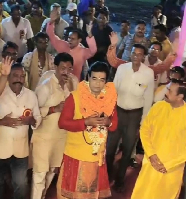 ଚକ୍ରଧରପୁରରେ ପଣ୍ଡିତ ଜିତୁ ଦାଶଙ୍କୁ ବିପୁଳ ସମ୍ଭର୍ଦ୍ଧନା