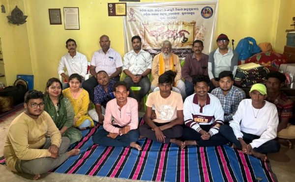 ଦିକ୍ଷାନ୍ତ ଯୋଜନାରେ ଲୋକ ନୃତ୍ୟ ନଚନିଆ କାର୍ଯ୍ୟକ୍ରମ ଶୁଭ ଉଦ୍‌ଘାଟିତ