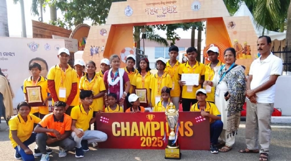 PRATIVA CHAYANA MAHAKA PICTURE