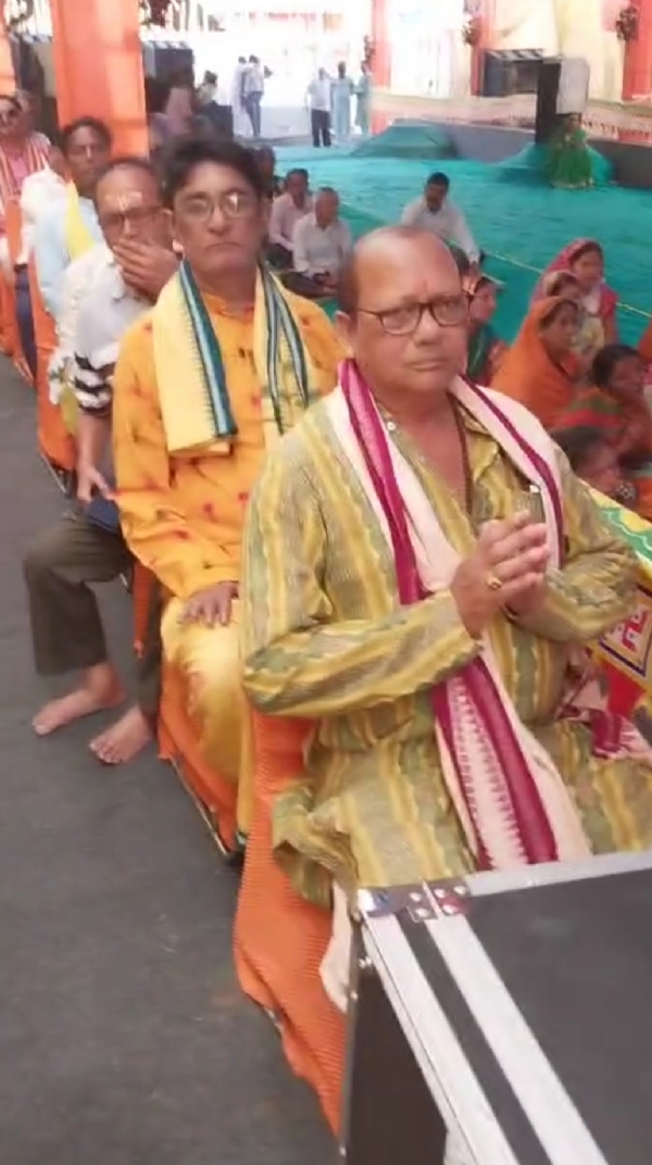 ସୁଡ଼ପଡ଼ା ସ୍ଥିତ ରାମଲାଲା ମନ୍ଦିର ରତ୍ନମୁଦ ରାମଲାଲା ଙ୍କ ମୂର୍ତ୍ତି ପ୍ରତିଷ୍ଠା ଯଜ୍ଞକର୍ମ ଆରମ୍ଭ କାର୍ଯ୍ୟକ୍ରମ ରେ ଜିଲ୍ଲା ବ୍ରାହ୍ମଣ ସମାଜ ଯୋଗଦେଲେ ସୁଡ଼ପଡ଼ା ସ୍ଥିତ ରାମଲାଲା ମନ୍ଦିର ରତ୍ନମୁଦ ରାମଲାଲା ଙ୍କ ମୂର୍ତ୍ତି ପ୍ରତିଷ୍ଠା ଯଜ୍ଞକର୍ମ ଆରମ୍ଭ କାର୍ଯ୍ୟକ୍ରମ ରେ ଜିଲ୍ଲା ବ୍ରାହ୍ମଣ ସମାଜ ଯୋଗଦେଲେ