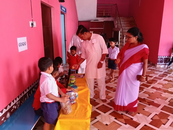 ଶିଶୁ ଦିବସ ପାଳନ ଅବସରରେ ବାଳ ଶିବିର ଓ କନ୍ଯା ଶିବିର ଅନୁଷ୍ଠିତ ଶିଶୁ ଦିବସ ପାଳନ ଅବସରରେ ବାଳ ଶିବିର ଓ କନ୍ଯା ଶିବିର ଅନୁଷ୍ଠିତ