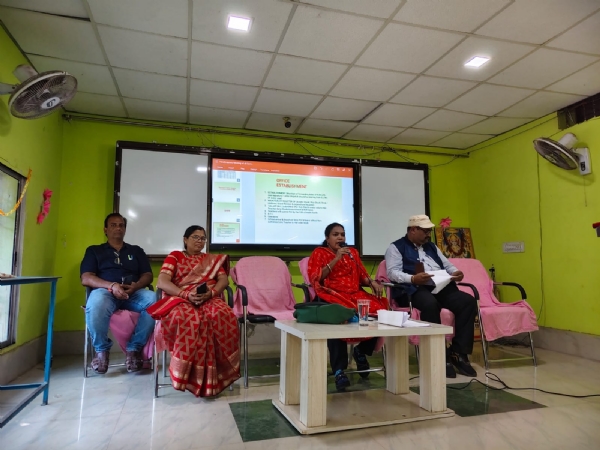 ପ୍ରାଥମିକ ଓ ଉଚ୍ଚ ପ୍ରାଥମିକ ବିଦ୍ୟାଳୟ ର ପ୍ରଧାନ ଶିକ୍ଷକ ଓ ପ୍ରଧାନ ଶିକ୍ଷୟତ୍ରୀ ମାନଙ୍କ ସମ୍ମିଳନୀ ପ୍ରାଥମିକ ଓ ଉଚ୍ଚ ପ୍ରାଥମିକ ବିଦ୍ୟାଳୟ ର ପ୍ରଧାନ ଶିକ୍ଷକ ଓ ପ୍ରଧାନ ଶିକ୍ଷୟତ୍ରୀ ମାନଙ୍କ ସମ୍ମିଳନୀ