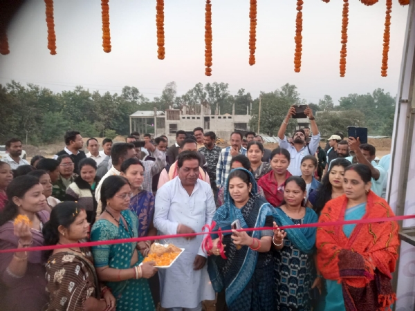 ବିଜାଖମନ ସ୍ଥିତ ସ୍ମାର୍ଟ ପାର୍କ କୁ ଧରତୀ ଆବା ଭଗବାନ ବିର୍ସା ମୁଣ୍ଡା ଙ୍କ ନାମ ରେ ନାମିତ ବିଜାଖମନ ସ୍ଥିତ ସ୍ମାର୍ଟ ପାର୍କ କୁ ଧରତୀ ଆବା ଭଗବାନ ବିର୍ସା ମୁଣ୍ଡା ଙ୍କ ନାମ ରେ ନାମିତ