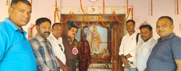 CHAITANYA MAHAPRABHU BIGRAHA PRATISTA PRASTUTI CHAITANYA MAHAPRABHU BIGRAHA PRATISTA PRASTUTI