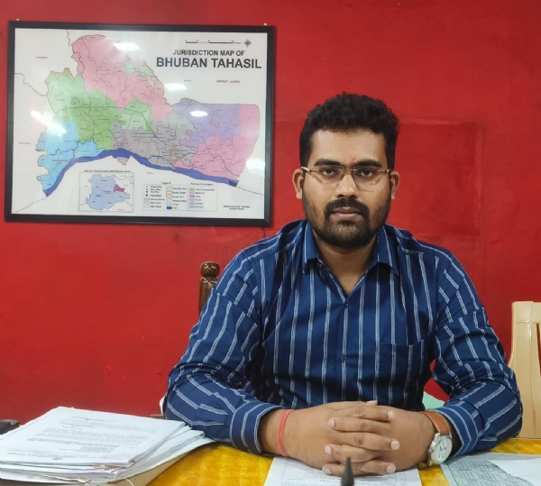 ନୂତନ ତହସିଲଦାର ଭାବେ ଅନିଲ କୁମାର ମହାନ୍ତିଙ୍କ ଯୋଗଦାନ ନୂତନ ତହସିଲଦାର ଭାବେ ଅନିଲ କୁମାର ମହାନ୍ତିଙ୍କ ଯୋଗଦାନ