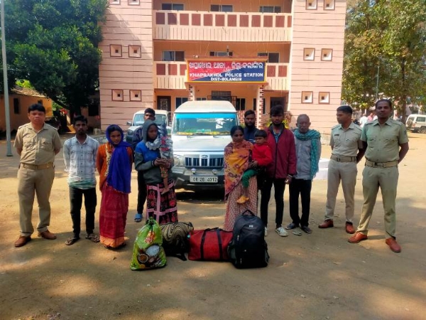 ଖପ୍ରାଖୋଲ ପୋଲିସ ଦ୍ୱାରା ୧୦ ଶ୍ରମିକ ଉଦ୍ଧାର, ଦୁଇ ଅଭିଯୁକ୍ତ ଗିରଫ