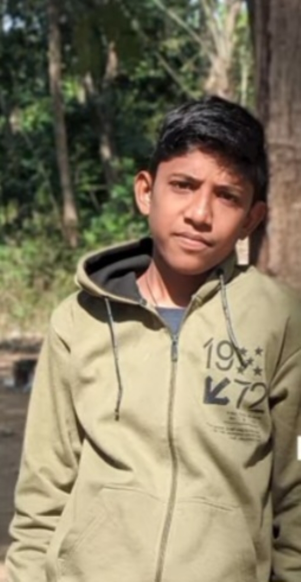 ନାତି ର ମୃତ ଦେହ ଦେଖି ଆଇ ମୃତ , ଗୋଟିଏ ଯୂଇ ରେ ଜଳିଲା ଆଇ ଓ ନାତି, ନାତି ର ମୃତ ଦେହ ଦେଖି ଆଇ ମୃତ , ଗୋଟିଏ ଯୂଇ ରେ ଜଳିଲା ଆଇ ଓ ନାତି,