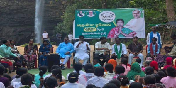 ଜଙ୍ଗଲ, ଜମି ଓ ଜୀବିକାର ଅଧିକାର ଦେଇ ଆଦିବାସୀଙ୍କୁ ସଶକ୍ତ କରିଥିଲେ ନବୀନ