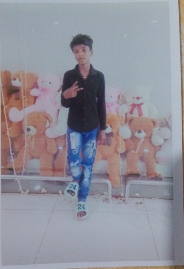 ନିଖୋଜ ପୁଅକୁ ଖୋଜୁଛି ମା