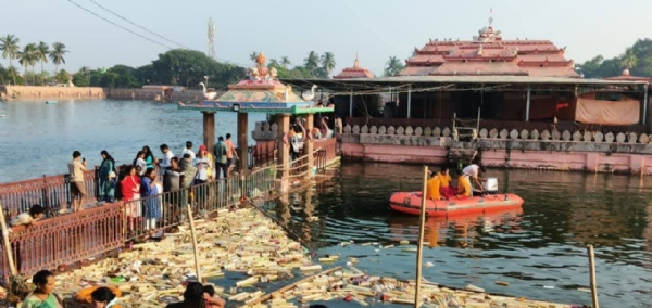 କାର୍ତ୍ତିକ ପୂର୍ଣ୍ଣମୀରେ ଧର୍ମମୟ ଶ୍ରୀକ୍ଷେତ୍ର କାର୍ତ୍ତିକ ପୂର୍ଣ୍ଣମୀରେ ଧର୍ମମୟ ଶ୍ରୀକ୍ଷେତ୍ର