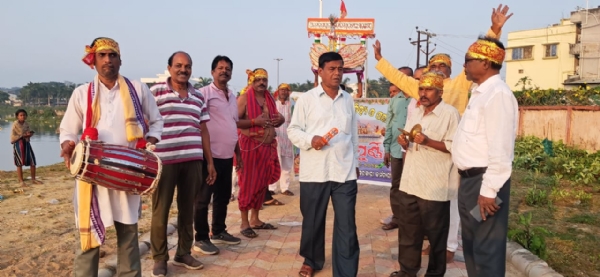 ଓଡ଼ିଶା ର ଐତିହ୍ୟ ଓ ପରମ୍ପରା କାର୍ତ୍ତିକ ପୂର୍ଣ୍ଣିମା ପାଳିତ।