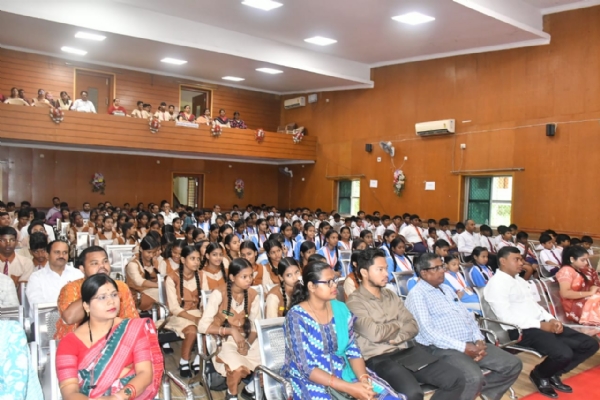 ରାଷ୍ଟ୍ରୀୟ ଗୀତ “ବନ୍ଦେ ମାତରମ” ର ୧୫୦ ବର୍ଷ ପୂର୍ତ୍ତି ଉତ୍ସବ ପାଳନ ରାଷ୍ଟ୍ରୀୟ ଗୀତ “ବନ୍ଦେ ମାତରମ” ର ୧୫୦ ବର୍ଷ ପୂର୍ତ୍ତି ଉତ୍ସବ ପାଳନ