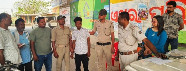 DHAMNAGAR POLICE BRAUN SUGAR JABAT DHAMNAGAR POLICE BRAUN SUGAR JABAT