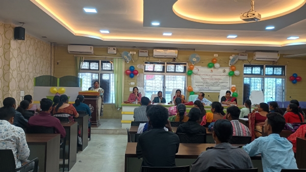 ୧୬ ଦିନିଆ ମହିଳା ହିଂସା ସଚେତନ ଅଭିଯାନ ଉଦଯାପିତ ୧୬ ଦିନିଆ ମହିଳା ହିଂସା ସଚେତନ ଅଭିଯାନ ଉଦଯାପିତ