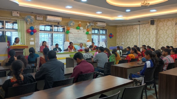 ୧୬ ଦିନିଆ ମହିଳା ହିଂସା ସଚେତନ ଅଭିଯାନ ଉଦଯାପିତ ୧୬ ଦିନିଆ ମହିଳା ହିଂସା ସଚେତନ ଅଭିଯାନ ଉଦଯାପିତ