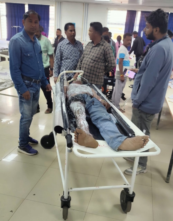 ବିଦ୍ୟୁତ ଆଘାତରେ ଯୁବକ ଗୁରୁତର ବିଦ୍ୟୁତ ଆଘାତରେ ଯୁବକ ଗୁରୁତର