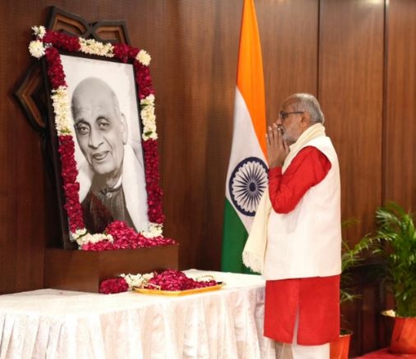 ସିପି ରାଧାକ୍ରିଷ୍ଣନ ସିପି ରାଧାକ୍ରିଷ୍ଣନ