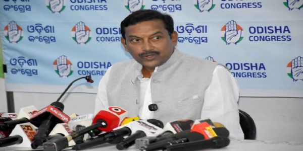 ମୋକିମ ଯାହା ଚାହୁଁଥିଲେ ତାହାହିଁ ହେଲା - କଂଗ୍ରେସ