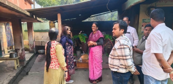 MADHYANA BHOJAN PARIDARSAK TISALPUR SCHOOL VISIT MADHYANA BHOJAN PARIDARSAK TISALPUR SCHOOL VISIT