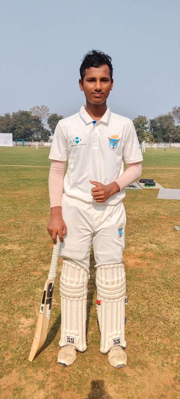 କୁଚବେହାର ଟ୍ରଫି କ୍ରିକେଟ ଦ୍ୱିତୀୟ ଦିବସ ଓଡିଶା ବନାମ ହିମାଚଳ ପ୍ରଦେଶ ସମ୍ବିଦ ବେଜ୍ ଙ୍କ ଶତକ ହାସଲ