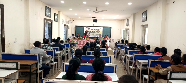 ତୁଷୁରା କ୍ଲଷ୍ଟର ସ୍ତରୀୟ ଶିକ୍ଷା ସଭା ଅନୁଷ୍ଠିତ* ତୁଷୁରା କ୍ଲଷ୍ଟର ସ୍ତରୀୟ ଶିକ୍ଷା ସଭା ଅନୁଷ୍ଠିତ*