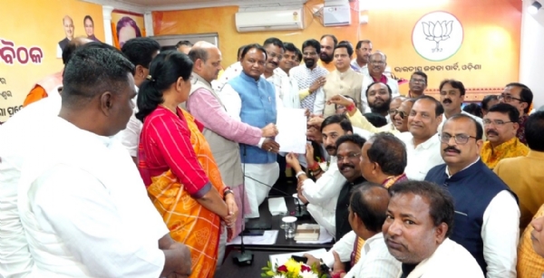 ିୁପରରକକ ିୁପରରକକ