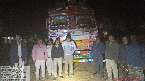 Wood vehicle seized at dhenkikote
