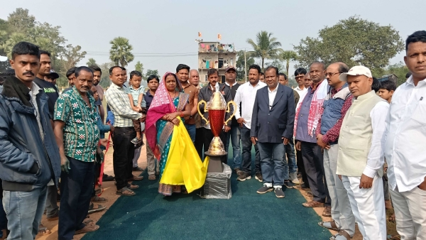 ୪୨ତମ ରାଜ୍ୟ ସ୍ତରୀୟ ସତ୍ୟସାଇ କ୍ରିକେଟ୍ ଟୁର୍ଣ୍ଣାମେଂଟ ଉଦଘାଟିତ : ଇଲେଭେନଷ୍ଟାର ଯାଜପୁର ଟାଉନ ବିଜୟୀ ୪୨ତମ ରାଜ୍ୟ ସ୍ତରୀୟ ସତ୍ୟସାଇ କ୍ରିକେଟ୍ ଟୁର୍ଣ୍ଣାମେଂଟ ଉଦଘାଟିତ : ଇଲେଭେନଷ୍ଟାର ଯାଜପୁର ଟାଉନ ବିଜୟୀ