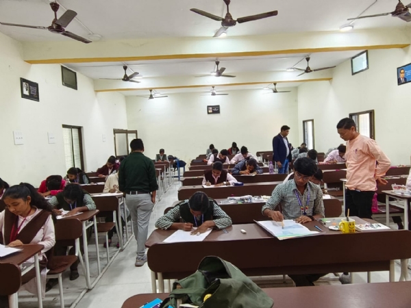 Arthik sachetanata Arthik sachetanata