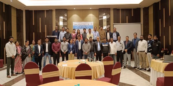 ବଡ଼ବିଲ୍ ଲାଇଟହାଉସ୍‌ରେ ଶିଳ୍ପ–ସମ୍ମୁଖୀନ ସଭା