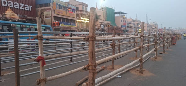 ବଡଦିନ ଓ ନୂଆବର୍ଷ ପାଇଁ ବାଉଁଶ ବାଡ ଭିତରେ ଯିବେ ଭକ୍ତ ସଜେଇ ହେଉଛି ଶ୍ରୀକ୍ଷେତ୍ର