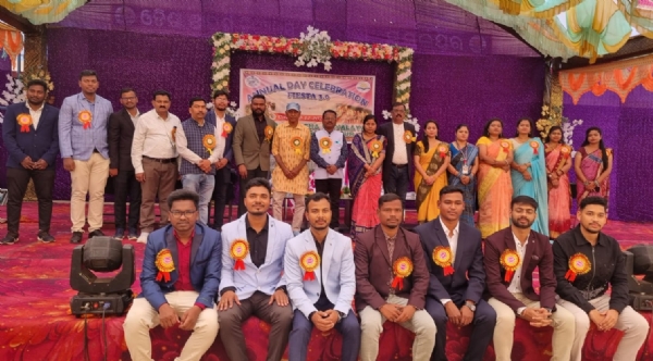 ଜମନକିରା ଆଦର୍ଶ ବିଦ୍ୟାଳୟର ବାର୍ଷିକ ଉତ୍ସବ